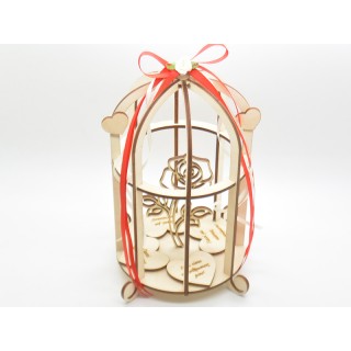 Ξύλινο κλουβί με τριαντάφυλλο και καρδιές για δωράκι Αγίου Βαλεντίνου Ξύλινο κλουβί με τριαντάφυλλο και καρδιές για δωράκι Αγίου Βαλεντίνου