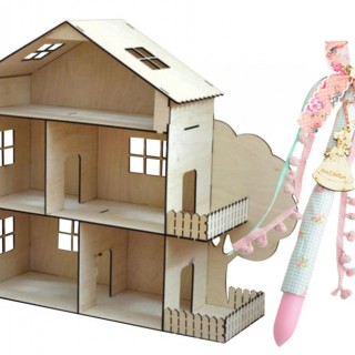 Πασχαλινή λαμπάδα κουκλόσπιτο ξύλινο