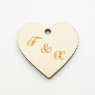 Ξύλινο Διακοσμητικό καρδιά με τα αρχικά του ζευγαριού