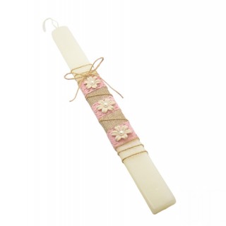 Πασχαλινή λαμπάδα με δαντέλα και λουλούδια