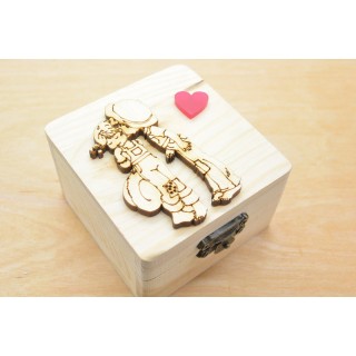 Ξύλινο κουτί sarah kay με τον φίλο της