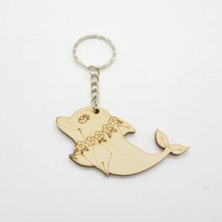 Ξύλινο Μπρελόκ δελφίνι με λουλούδια Ξύλινο Μπρελόκ δελφίνι με λουλούδια